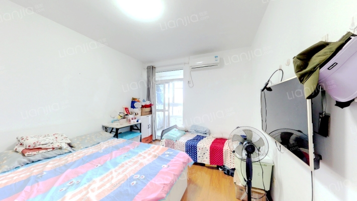 港城新苑二手房实景图