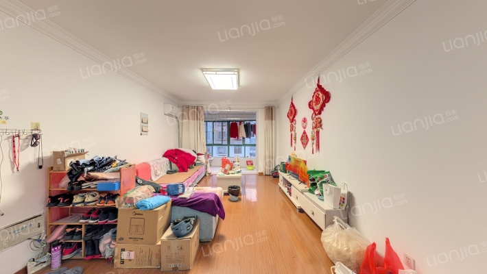 春堤展艺苑二手房实景图