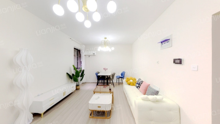 青年新苑二手房实景图