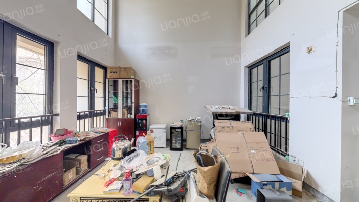 绿地香颂(奉贤)(别墅)二手房实景图