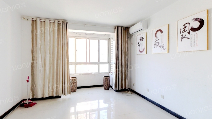 西美花城西区二手房实景图