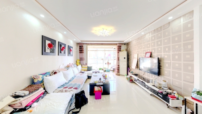 天滋嘉鲤南区二手房实景图