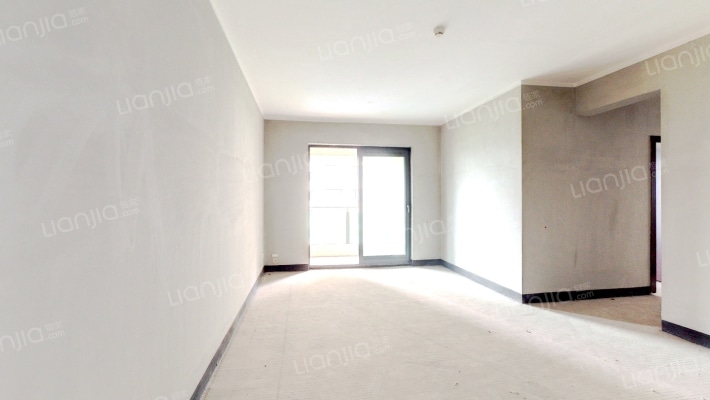 江山樾三期北二手房实景图