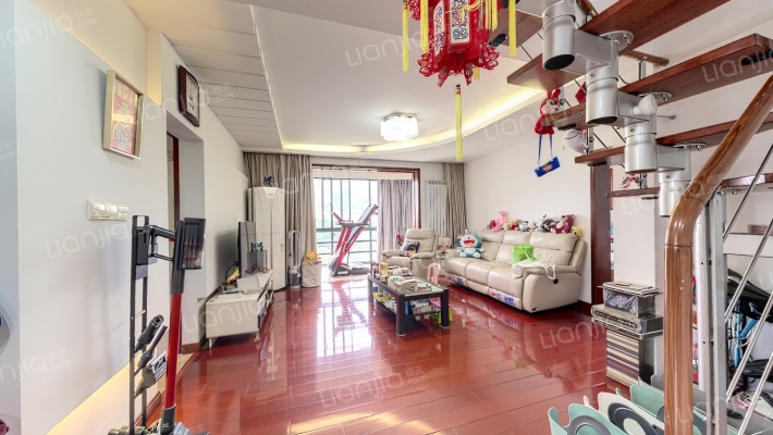 长阳花园二手房实景图