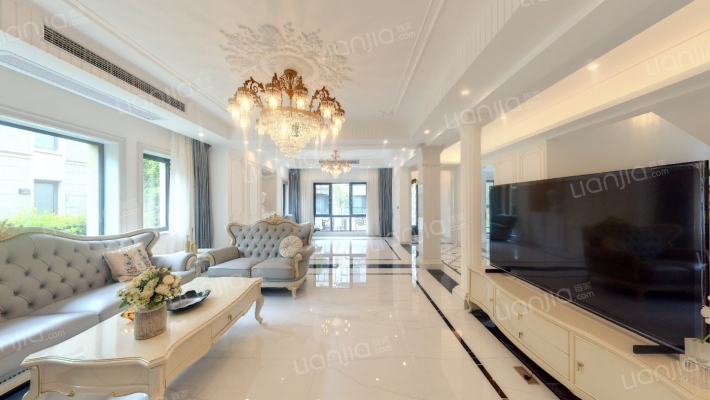 保利林语溪(别墅)二手房实景图