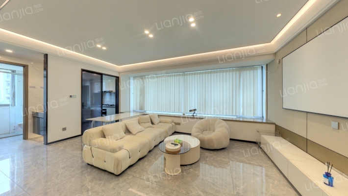 越秀天萃名邸二手房实景图