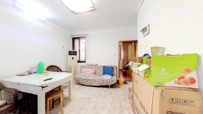 滨江花园东园二手房实景图