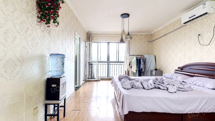 兰蒂斯城1期二手房实景图