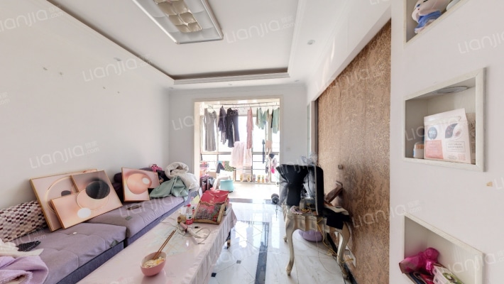 红谷峰尚二手房实景图