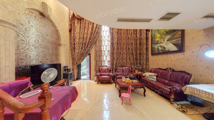 半城中央二手房实景图