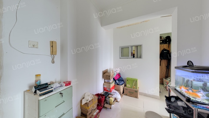 时尚新居二手房实景图