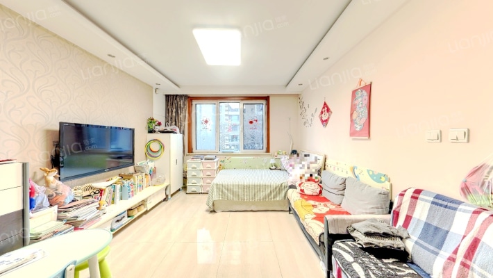 海景雅苑二手房实景图