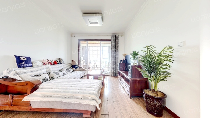 通瑞月光湖二手房实景图