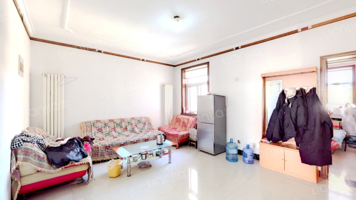 银山花园北区二手房实景图