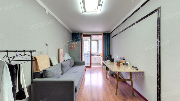 龙首东区二手房实景图