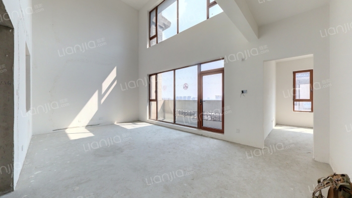 新希望锦麟河院东院二手房实景图