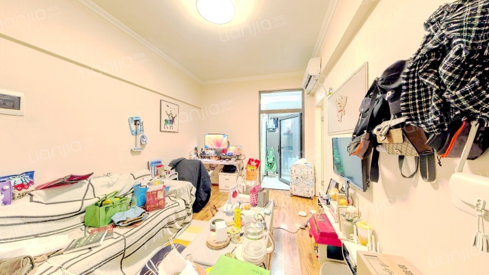 财富中心二手房实景图