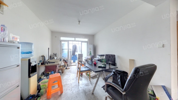 鹤沙航城众惠苑二手房实景图