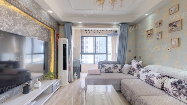 和昌湾景国际二手房实景图