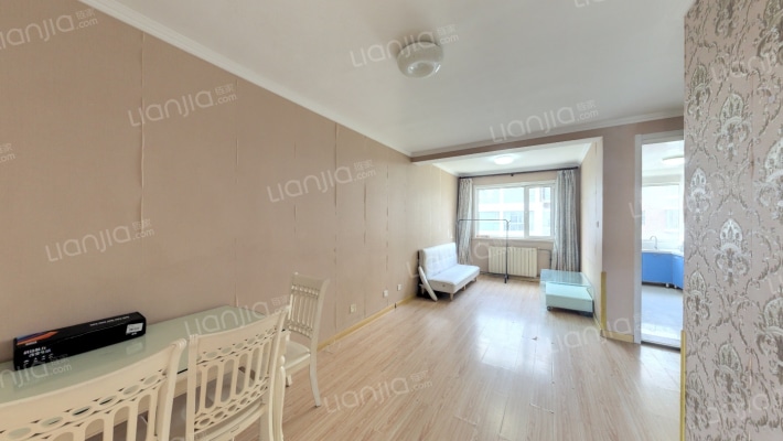 影视家园二手房实景图