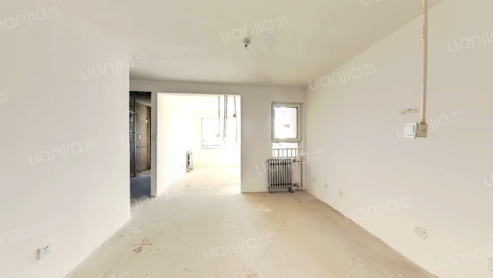 杰座欧洲城二手房实景图