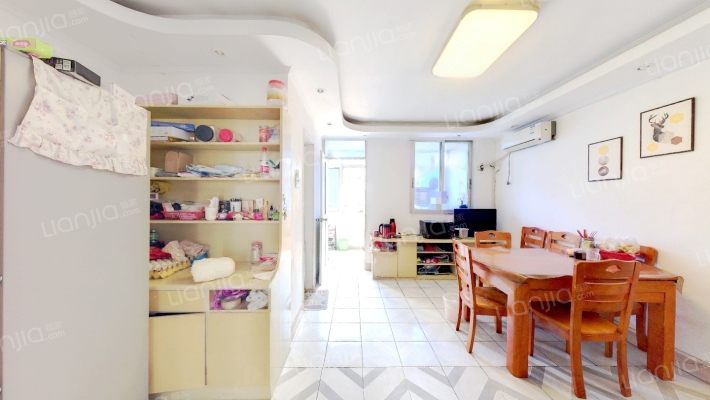 中建小区二手房实景图