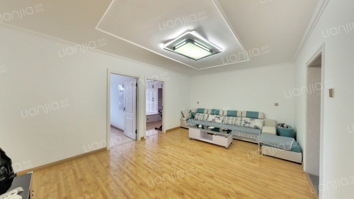 长春市解放大路学校教师公寓二手房实景图