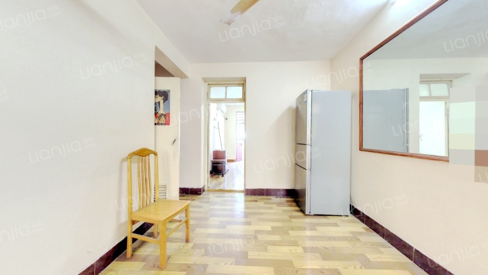 源江新村二手房实景图