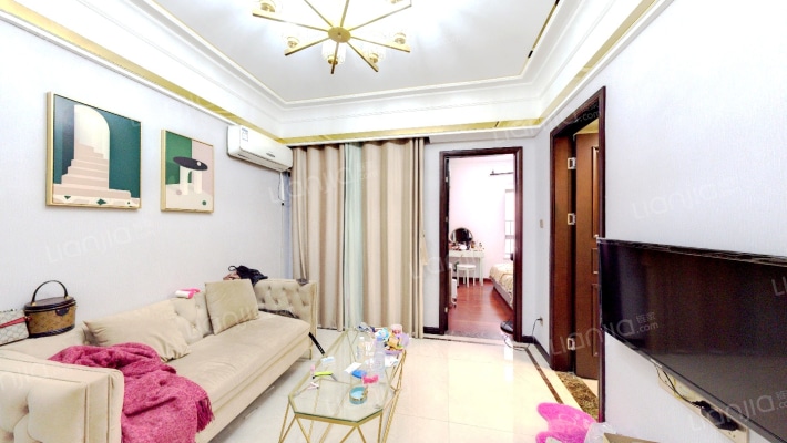 保利香槟二手房实景图