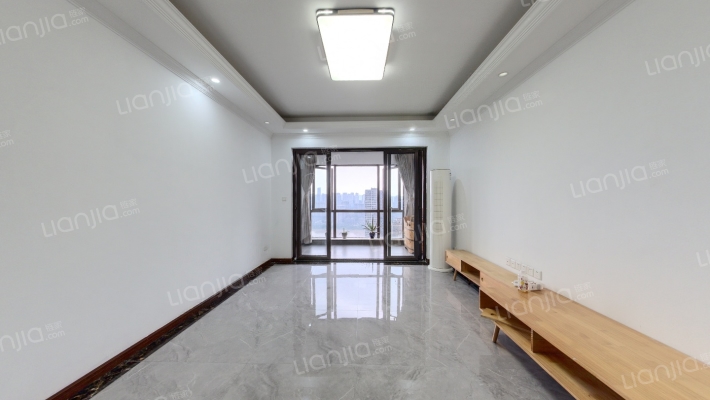 和泓江山国际二手房实景图