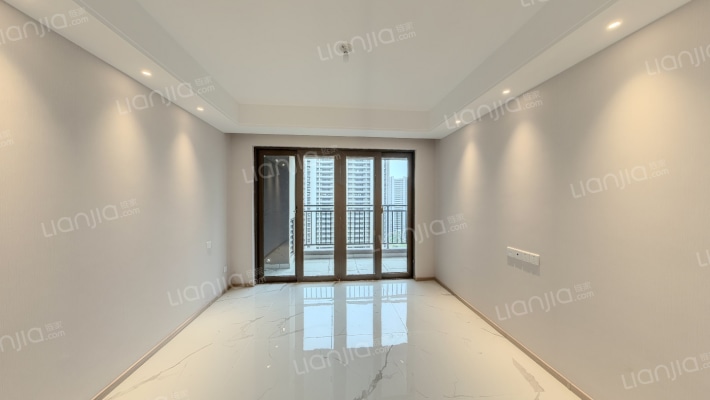 碧桂园凤凰城二手房实景图