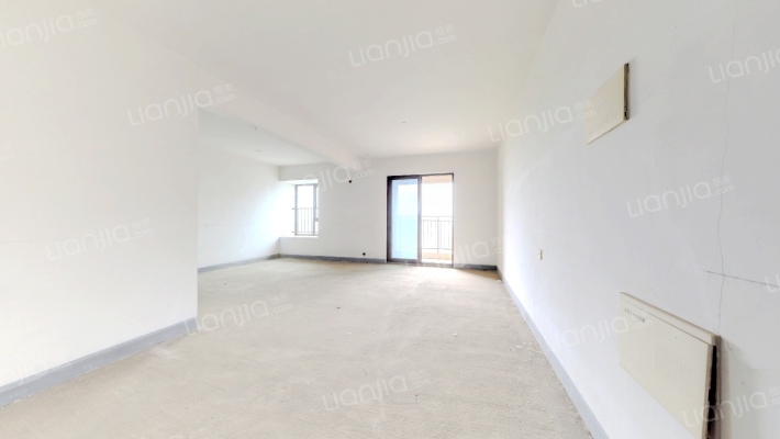 绿地国际理想城二期二手房实景图