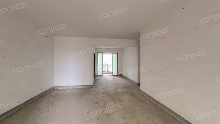 东逸湾花园二手房实景图