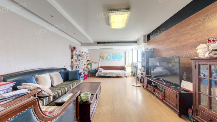 鲁商银座花园二手房实景图