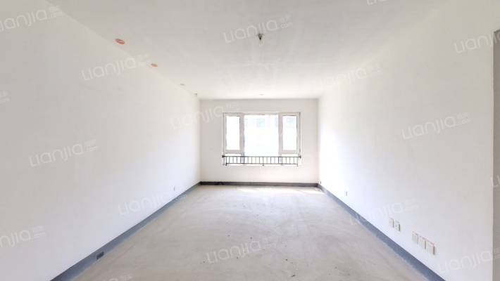 融创中央学府二手房实景图