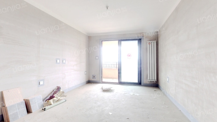 保利罗兰香谷二手房实景图