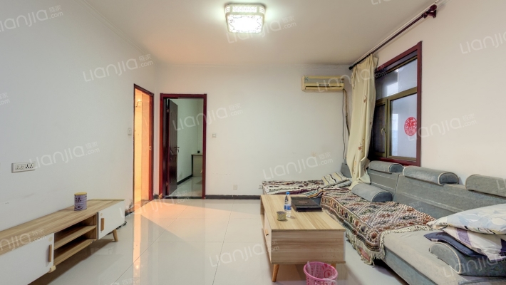 西城馨苑二手房实景图