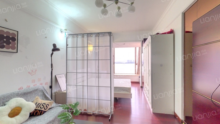 丽格国际公寓二手房实景图