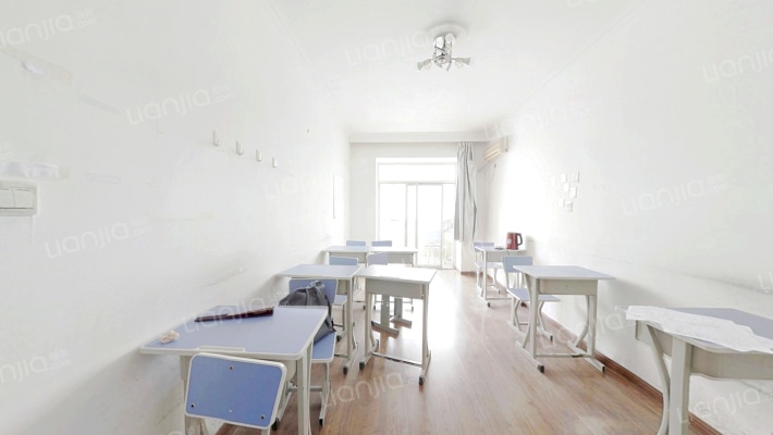 和兴商厦二手房实景图