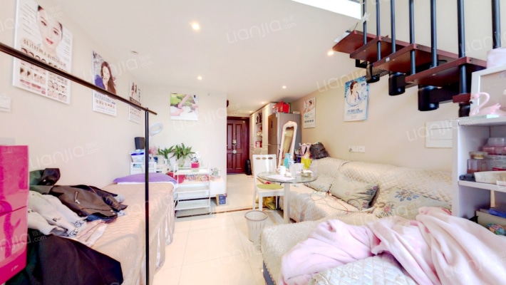 中铁国际公馆二手房实景图