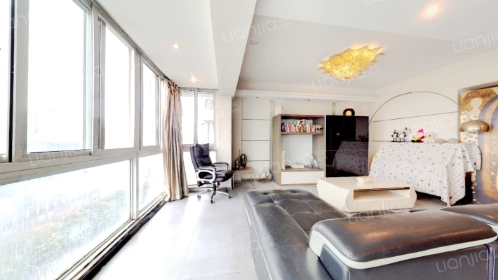 新兴花园晴雅轩二手房实景图