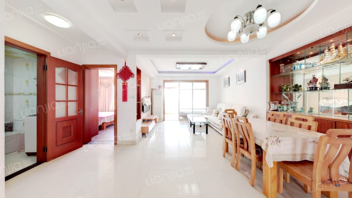 尚东国际花苑二手房实景图