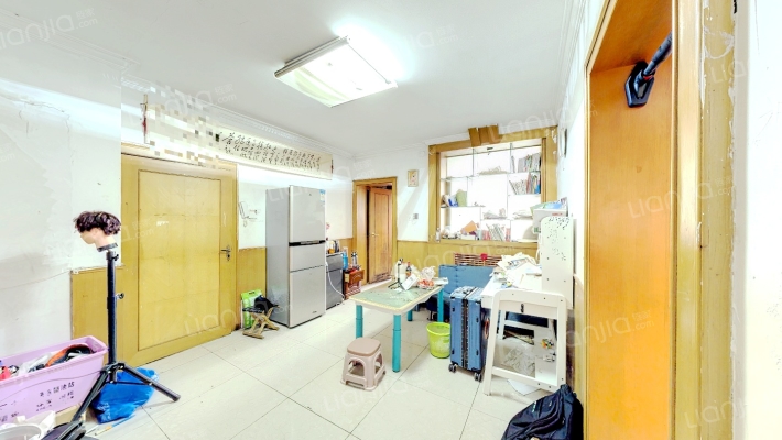 教育局宿舍二手房实景图