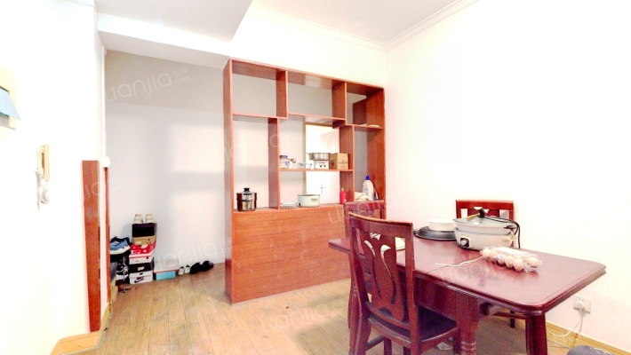 卧龙晓城二手房实景图