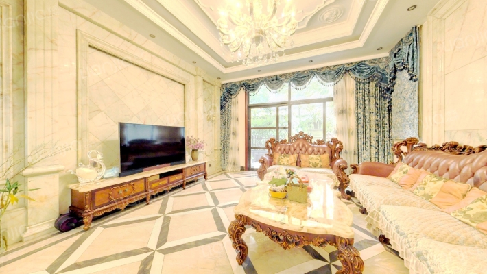 绿地圣罗兰二手房实景图