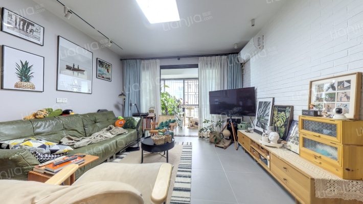 后海花园二手房实景图