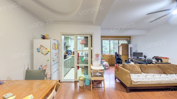 府新花园东区二手房实景图