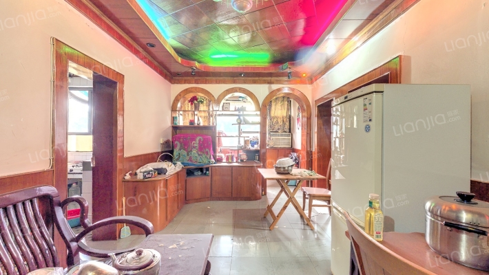 枝元村二手房实景图