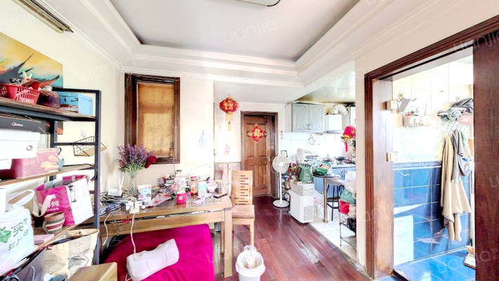 朱行新四村二手房实景图