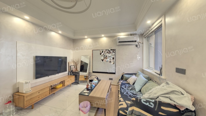 碧水莲晴三期二手房实景图